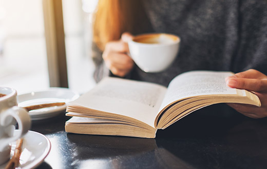 poesie-per-lei-kavafis-hernandez-rilke-thomas-lorca-neruda